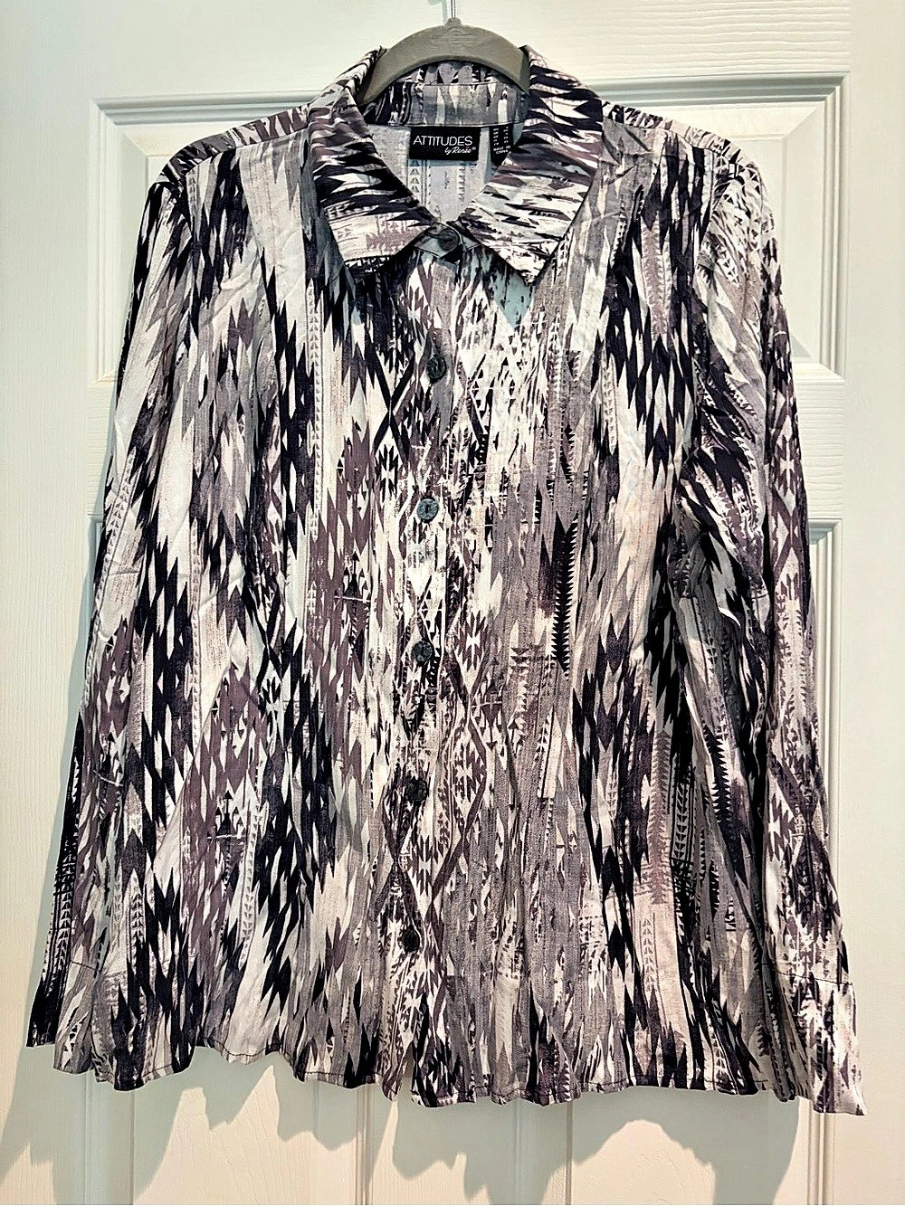 Attitudes by Renee Geometric Print Blouse Gray & Black XL NWT